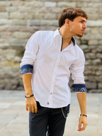 Camisa Branca Marsicana com detalhes no punho em azul